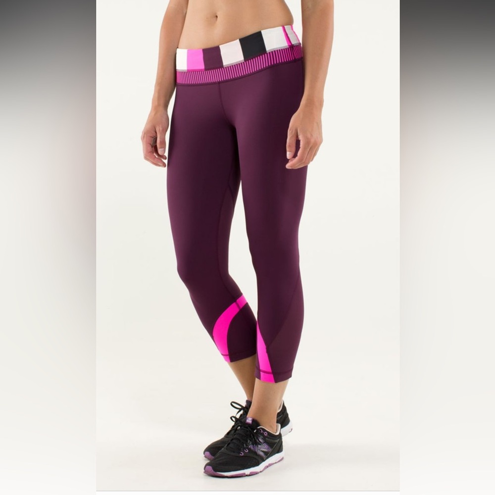 Lululemon Inspire Crops NWOT Plum Pow Stripe Raspberry Glo Light